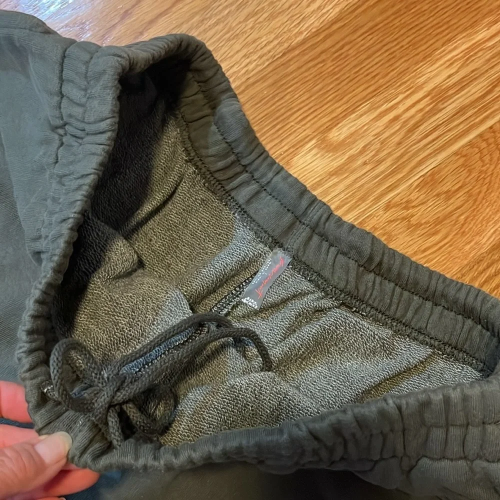 Free People All Star Logo Pants Size Large NWT - Picture 11 of 16